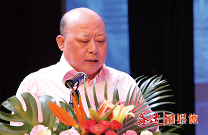 <p>1月，将2019年确定为&ldquo;强基固柢年&rdquo;之关键提升年，以&ldquo;强基固柢&rdquo;为主基调，以人为本抓管理，精品项目促转型，精益创新强品质，绿色文化树形象，改善经营提效益，创造马博网页更大的新的奇迹； 1月10日下午，河北马博网页2018年度总结表彰暨2019年工作部署大会在云南腾冲世纪金源大酒店隆重举行，对集团2018&ldquo;强基固柢&rdquo;年取得的各项成果进行了全面总结，对2019年的生产经营工作进行整体部署，为集团新一年的发展指明了方向；</p>
<p>3月，更名为&ldquo;河北鑫达钢铁集团有限公司&rdquo;；</p>
<p>7月，河北马博网页2019年上半年工作总结表彰暨工作再动员大会在吉林省东丰县隆重举行，通过总结上半年工作并对先进集体的表彰，激励先进员工，为广大员工树立榜样，形成奋勇争先的工作氛围；</p>
<p>9月，辽宁京东管业有限公司450m&sup3;高炉成功点火；</p>
<p>11月，110MW超高温亚临界煤气发电项目成功并网发电，为集团创造了可观的经济效益和社会效益。</p>